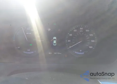 2016 Hyundai Sonata Hybrid Limited из США, поврежденный, VIN KMHE34L11GA012456